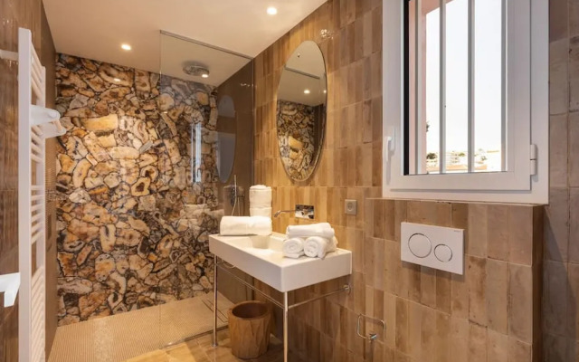 Carla Rosa 12 Appart Contemporain Piscine - 1bdr