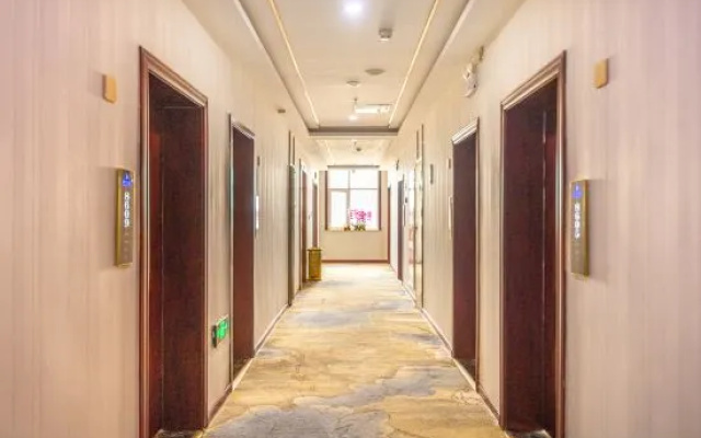 JUN Hotels Gansu Lanzhou Lanzhou New District Jing'er Road Asia-Pacific World Trade Center Square – Hotel Rooms – Lanzhou
