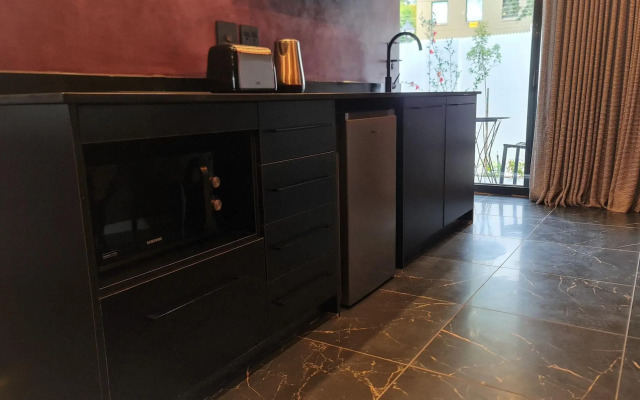 MINT Hotel 84 on Katherine