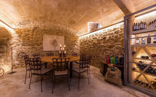 Yartan Boutique Hotel