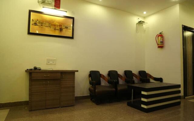 Hotel New SS Residency