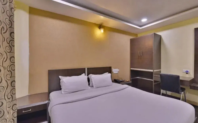 Hotel puneet international
