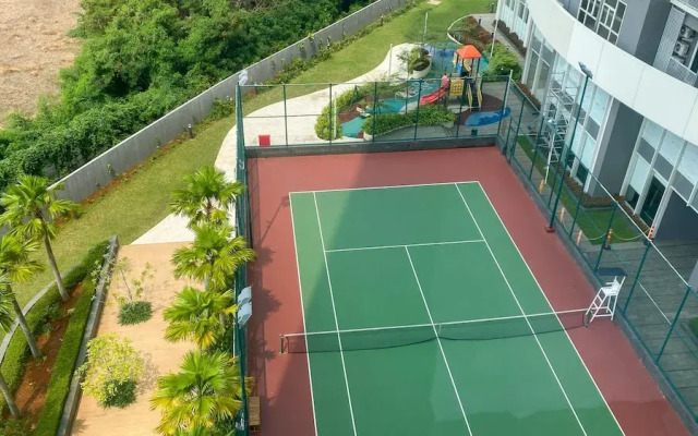 Homey And Warm 1Br At Ciputra International Apartment