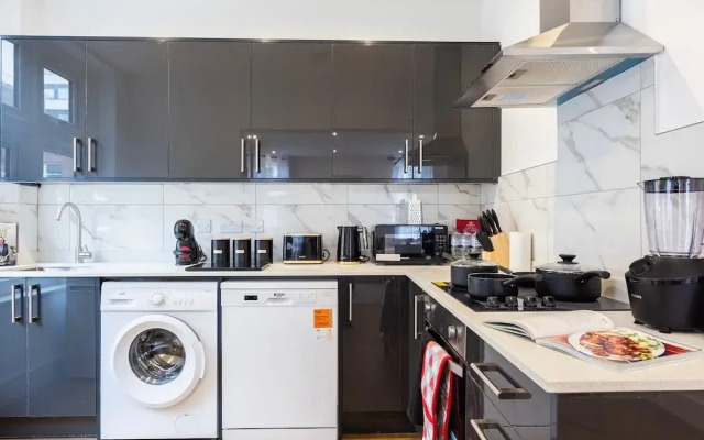 Stylish Block Of Apartments By AV Stays Croydon
