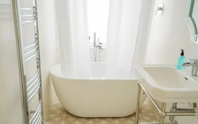 Dane Road - Stylish four bedroom home near Margate Old Town