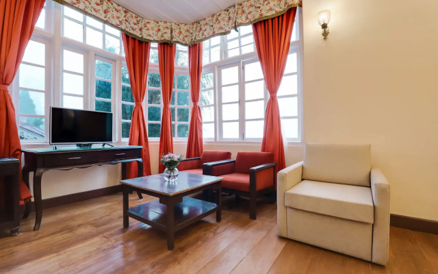 Summit Swiss Heritage Hotel & Spa