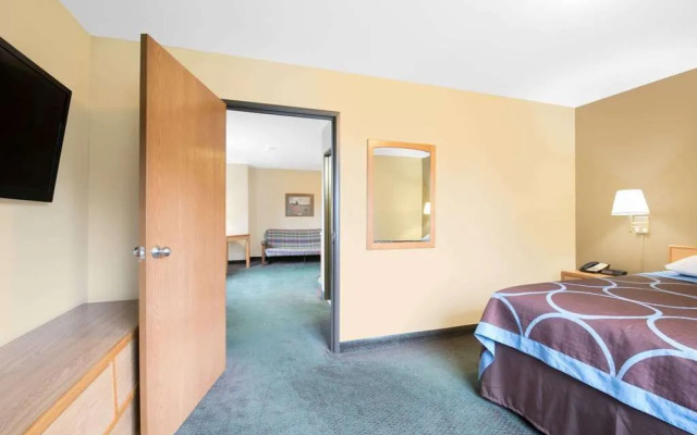 Super 8 Ely Minnesota