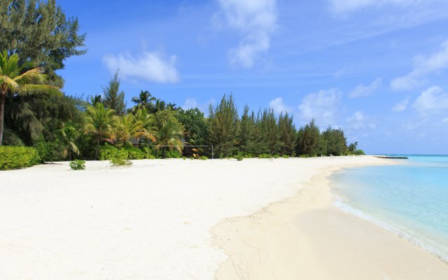 Summer Island Maldives