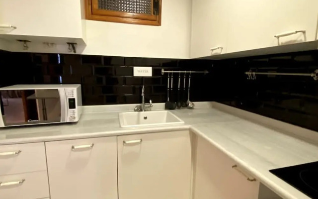 Santo Domingo I 1 Bedroom Apartment in Gran Via