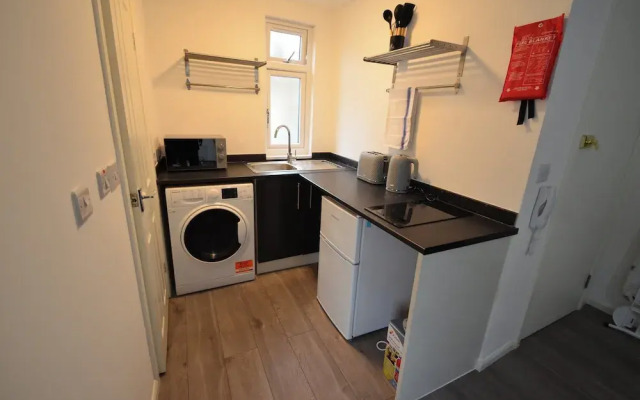 Hackney E5 - Perfect for Couples Getaway
