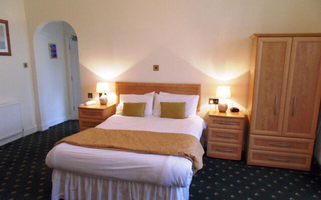 Luccombe Hall Hotel