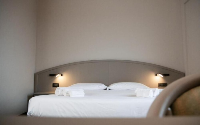 Aldero Hotel