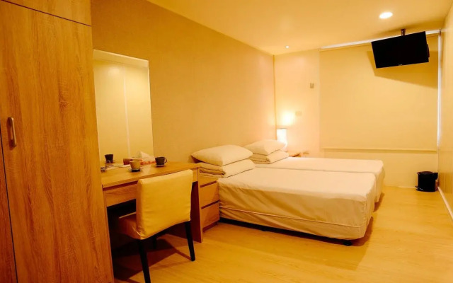 Chengching Lakefront Resort