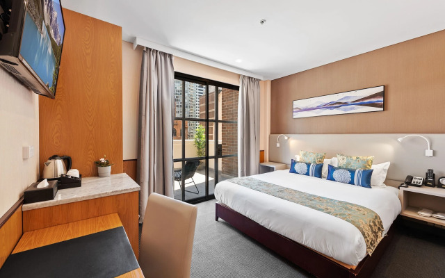 YEHS Hotel Sydney QVB