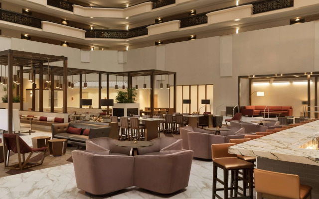 Embassy Suites by Hilton Phoenix Downtown North