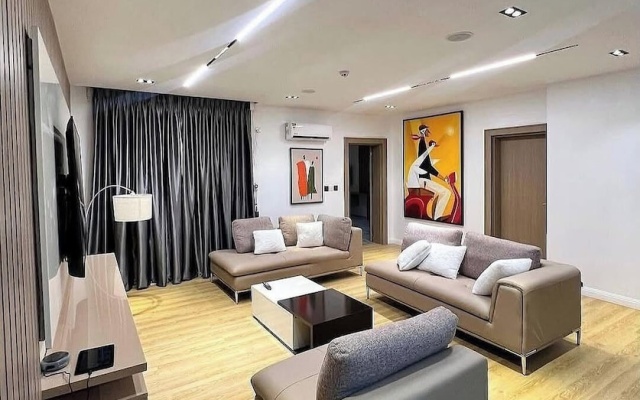 Palms Regalia Luxury Apartment