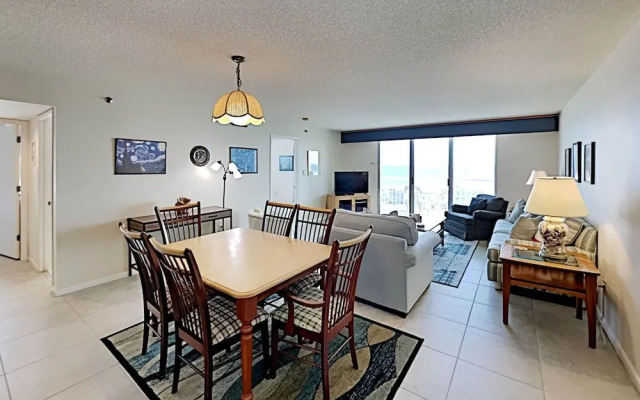 Tristan Towers Condominiums