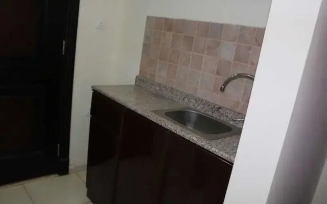 Oyo 533 Eskan6 Hotel