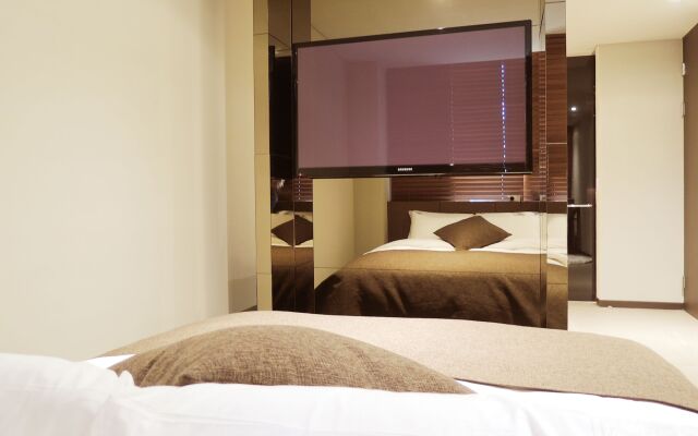 Vine Hotel