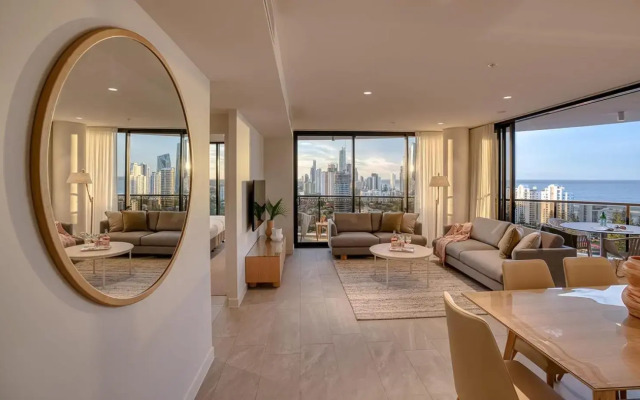 Encore Broadbeach