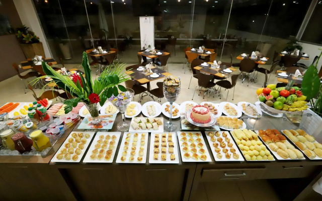 Hotel Maione