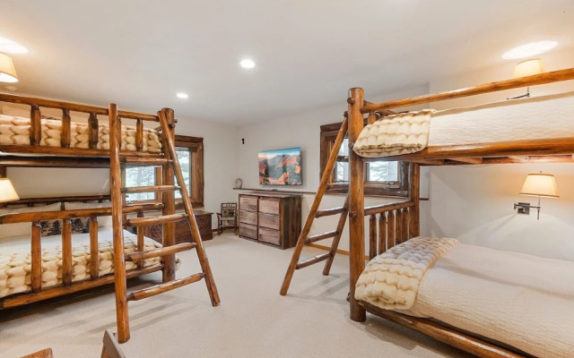 Wildwood Ridge 5 Bedroom Home