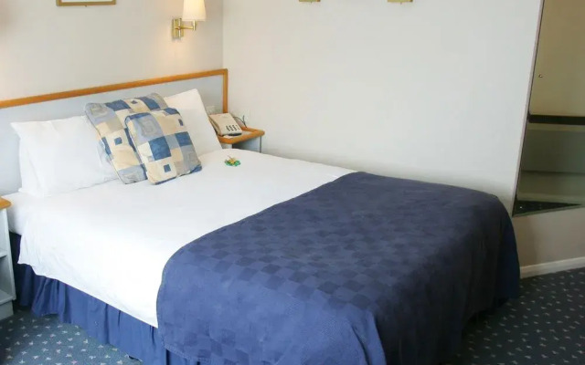 Days Inn by Wyndham Sandy