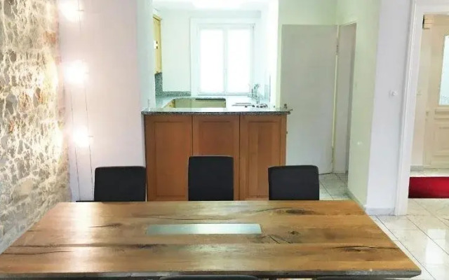 Ariba Aparthotel