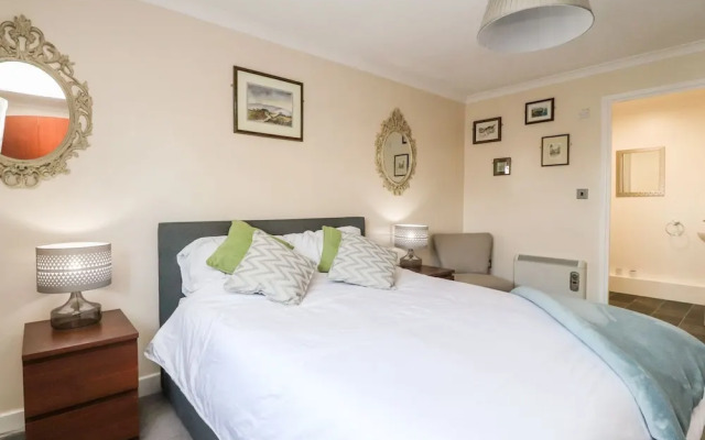 Arnside House