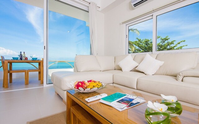 B1 Aqua Organic Suites