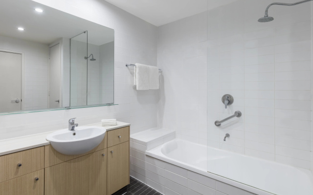Adina Apartment Hotel Perth - Barrack Plaza