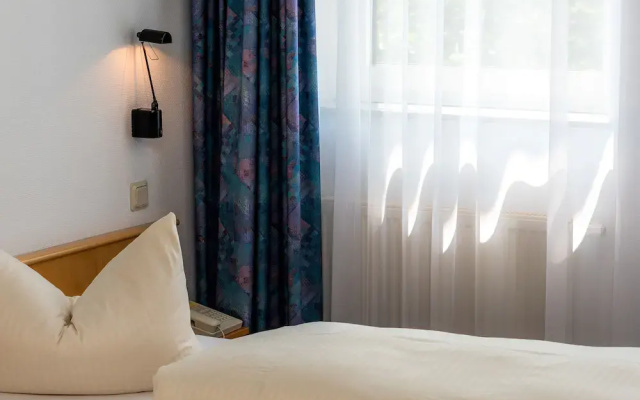 Median Hotel Garni