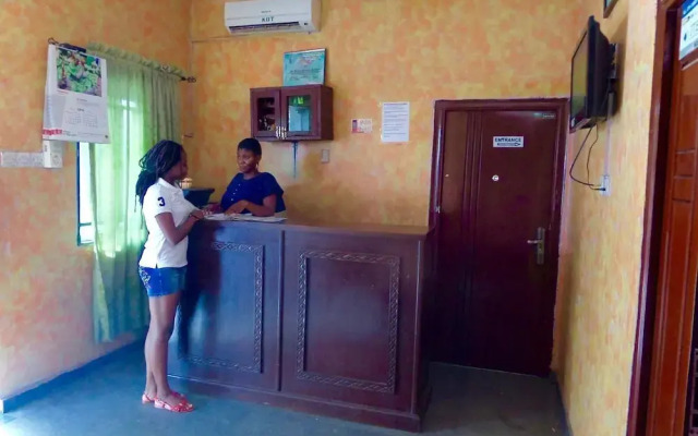 KDT Hotels And Suites