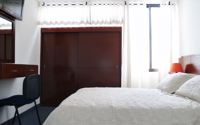 Hotel Lourdes Plaza