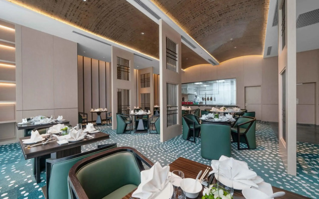 Grand Bay Hotel Chengdu
