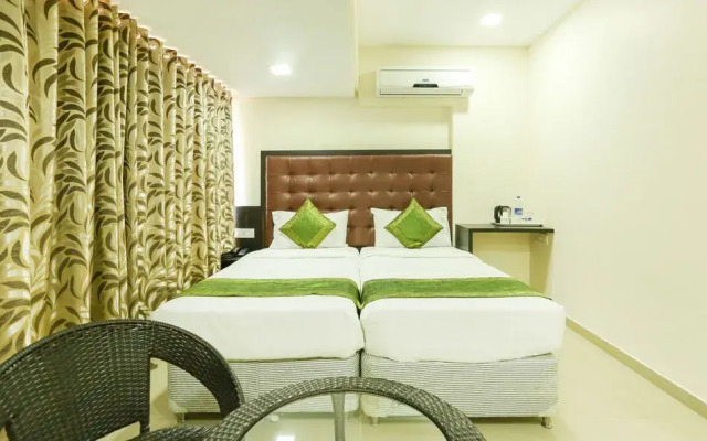 Hotel Aviva Suites