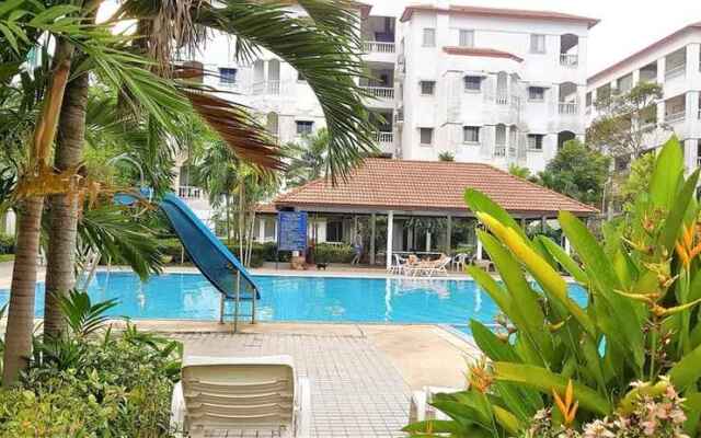 2 bed Condo Baan Suan Lalana