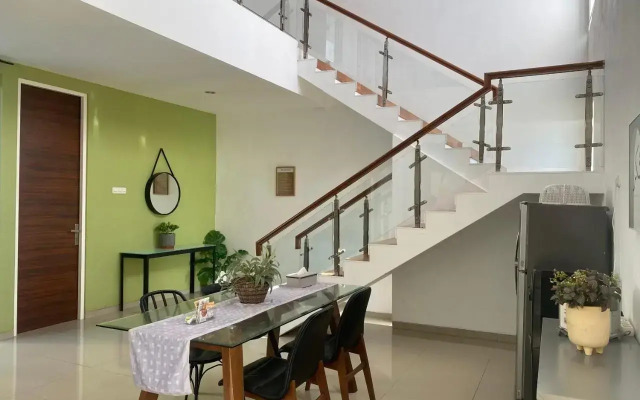 Cendana Villa
