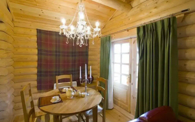 BCC Loch Ness Log Cabins