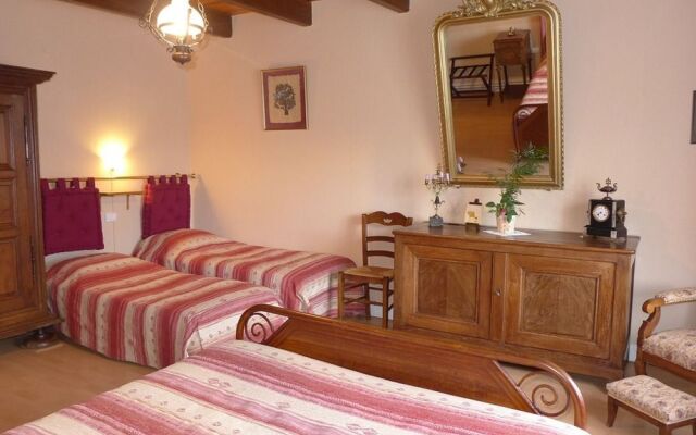 Ferme Adrien Chambres et Table D'hôtes