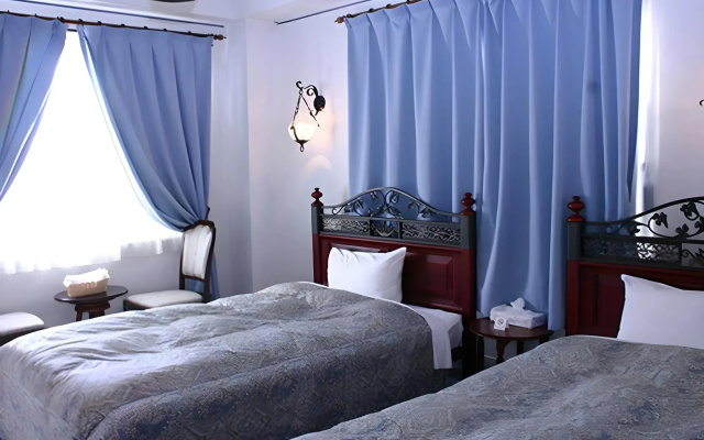 Arabian Art Hotel and Gallery