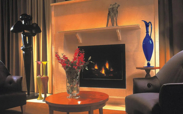 The Listel Hotel Vancouver