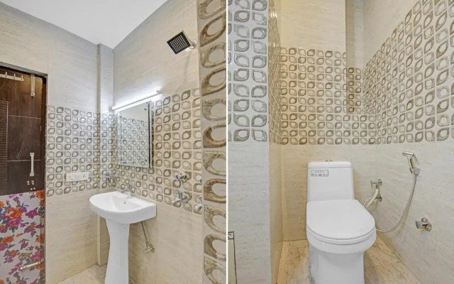 OYO Flagship 70251 Hotel Starwood