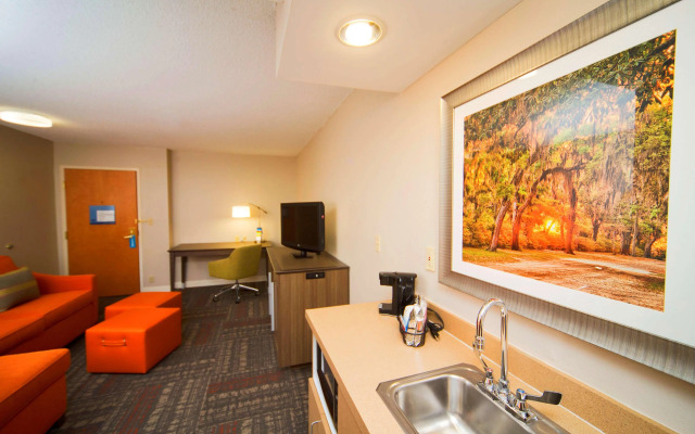 Hampton Inn & Suites Valdosta/Conference Center