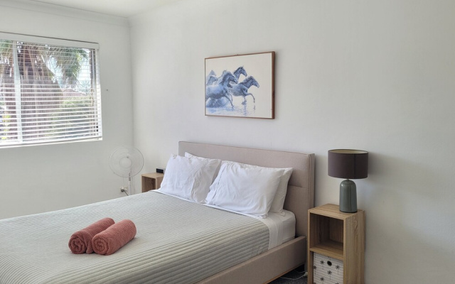 Reef Resort Apartments – Guest Rooms – Sydney