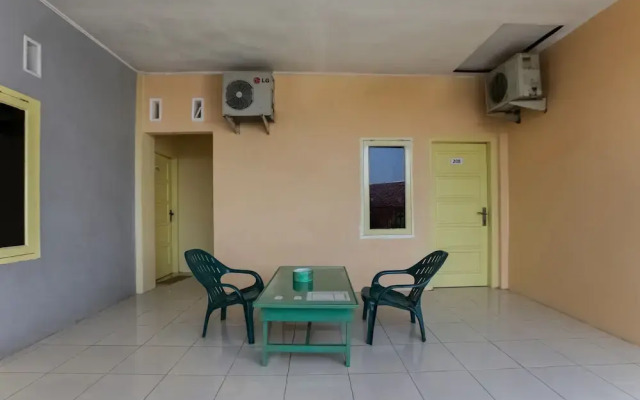 Mine Residence by OYO Rooms