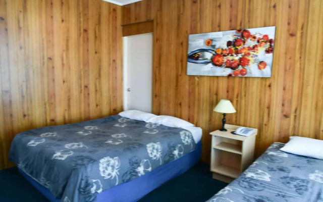 The Prince Mark Motor Inn