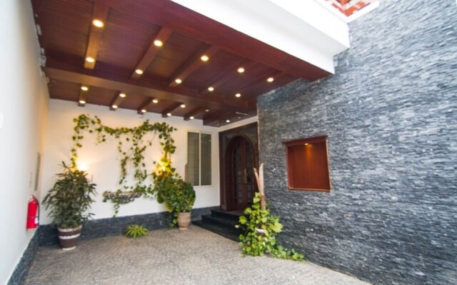 Crosswinds Guest House