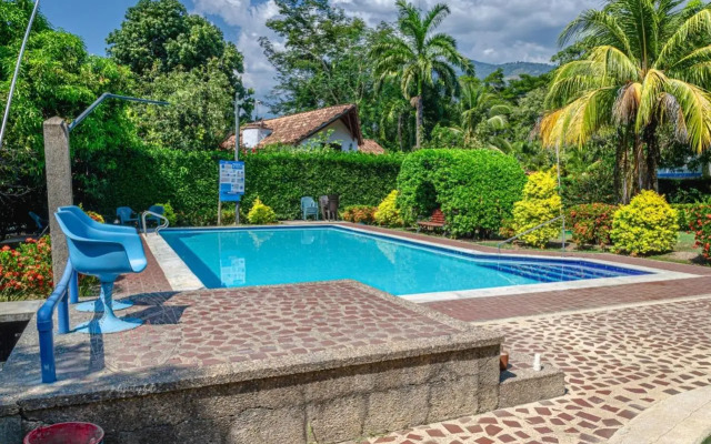 ALDEA VACACIONAL LA FLORIDA Apto 103 Bloque 1