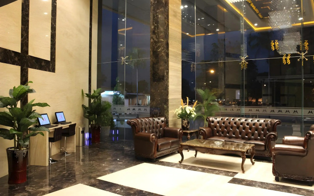 M One Hotel